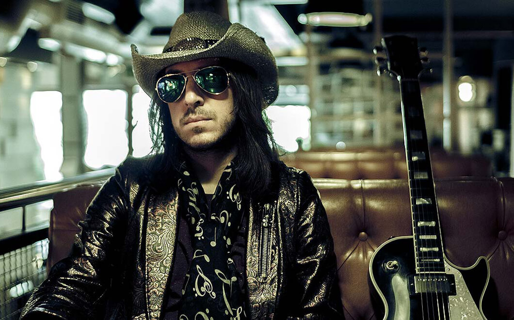 Jorge Salan presenta tema de Adelanto «Boot Hill»