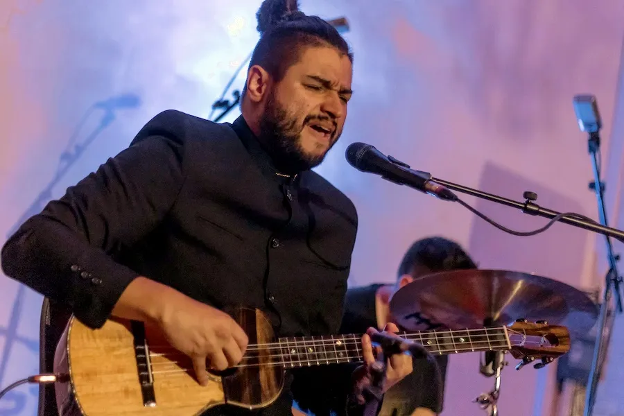 Abraham Sarache, Unplugged