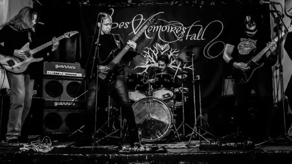 Les Mémoires Fall