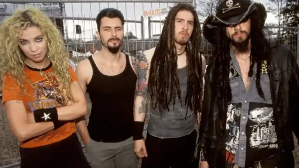 White Zombie - Astro Creep 2000
