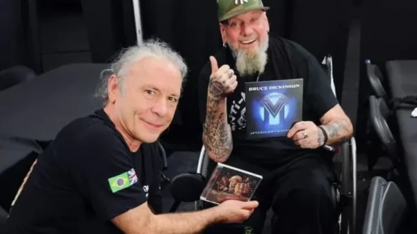 Bruce Dickinson y Paul Dianno (Iron Maiden)